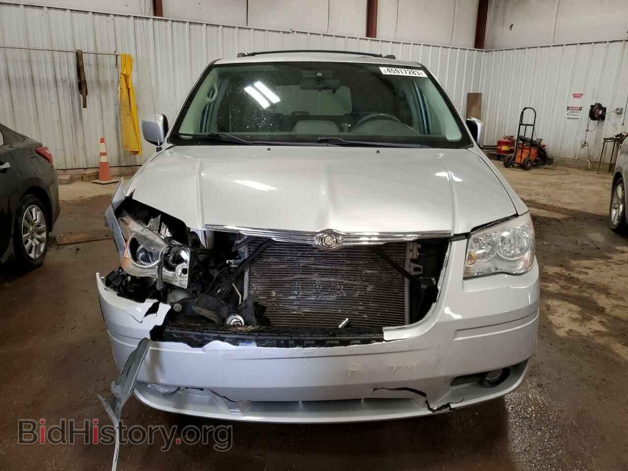 2008 CHRYSLER MINIVAN - VIN: 2A8HR54PX8R736029 - Фото 5