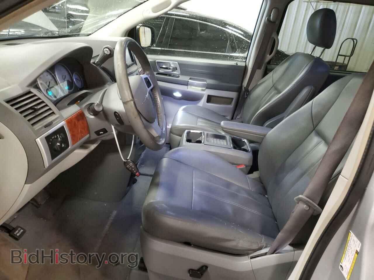 2008 CHRYSLER MINIVAN - VIN: 2A8HR54PX8R736029 - Фото 7
