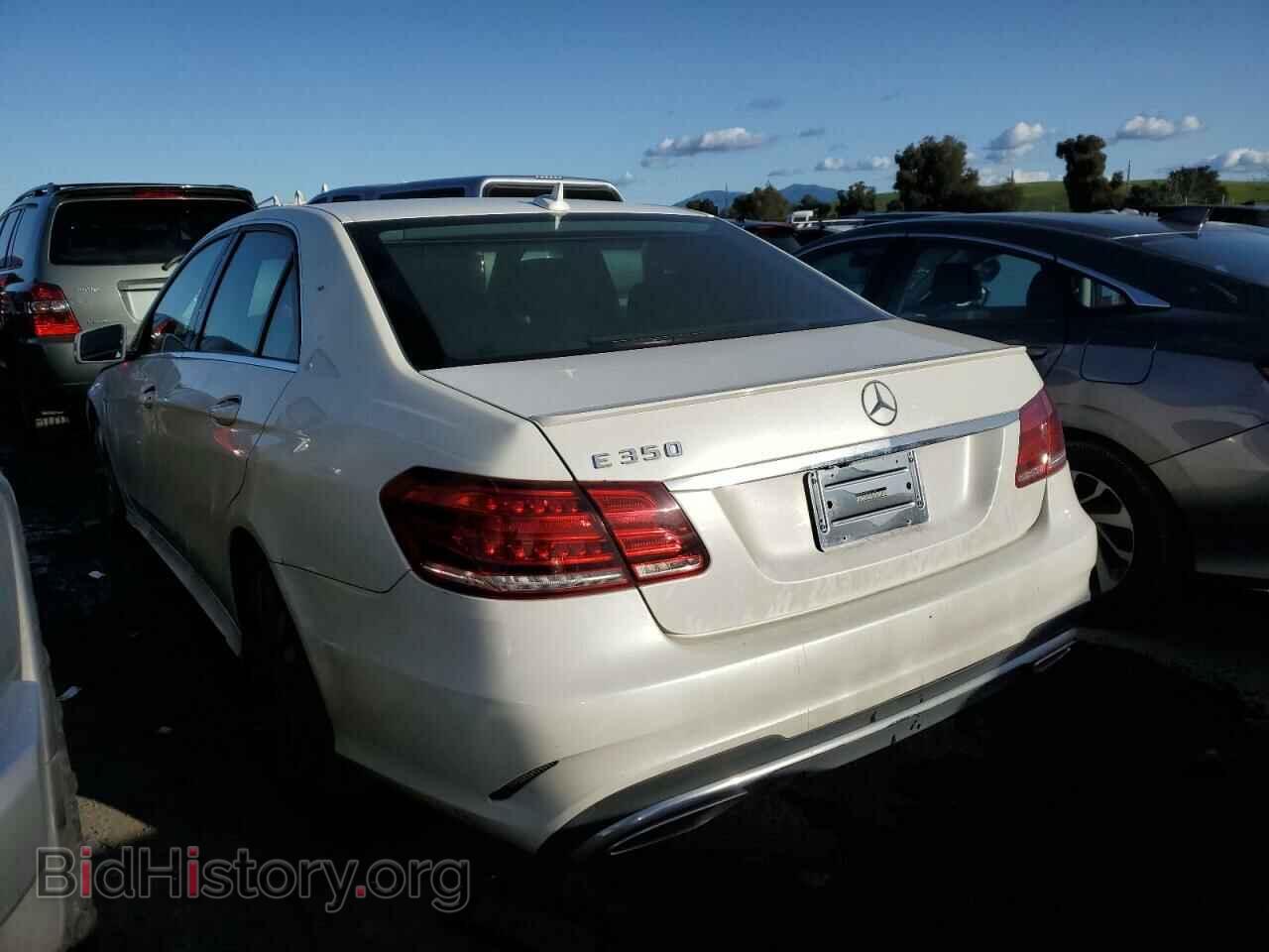 2014 MERCEDES-BENZ E-CLASS - VIN: WDDHF5KB3EA881037 - Фото 2
