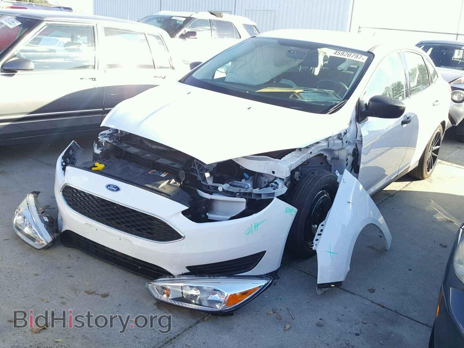 2017 FORD FOCUS - VIN: 1FADP3E29HL277772 - Photo 2