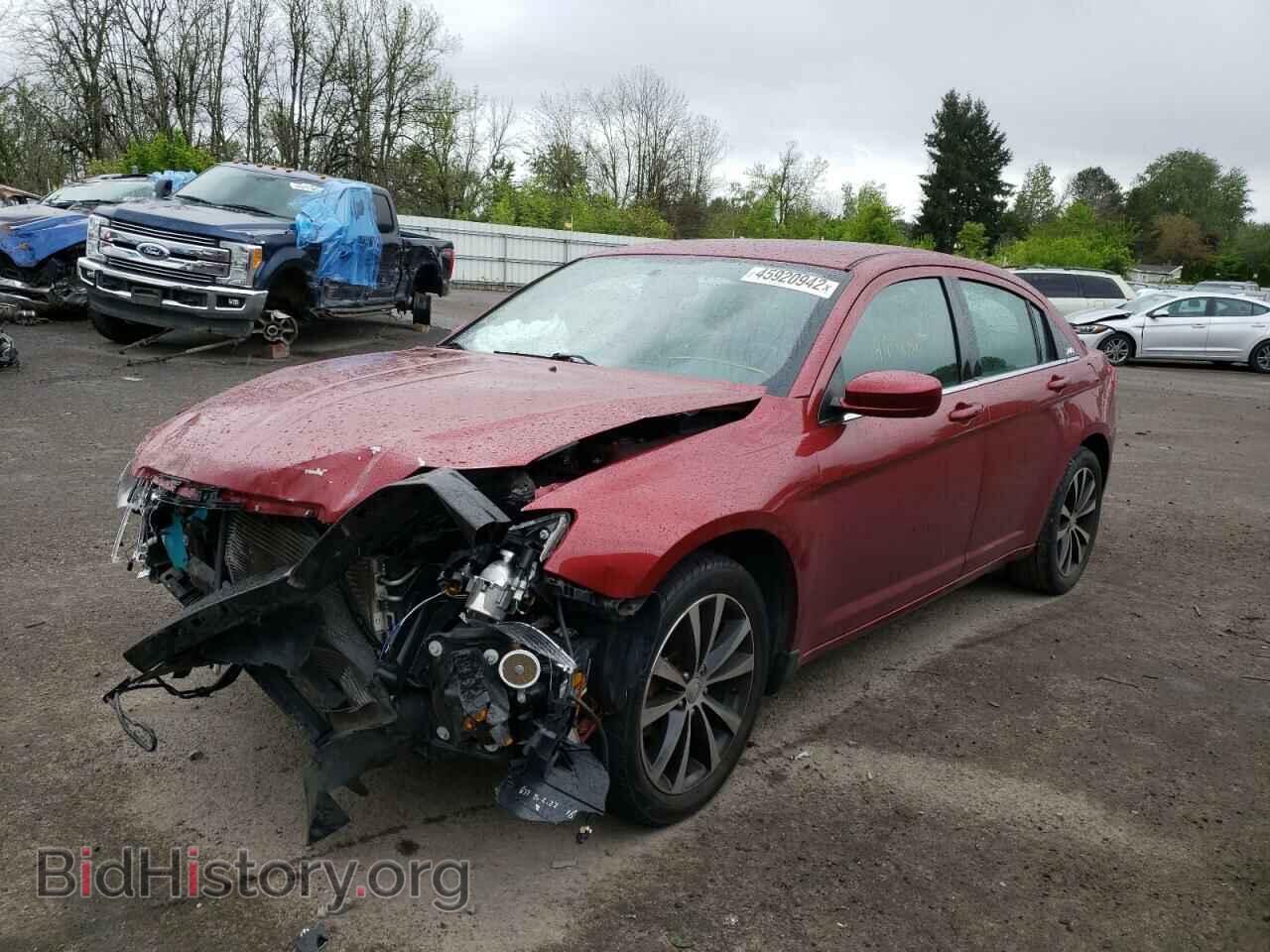 2014 CHRYSLER 200 - VIN: 1C3CCBBG7EN112366 - Фото 2