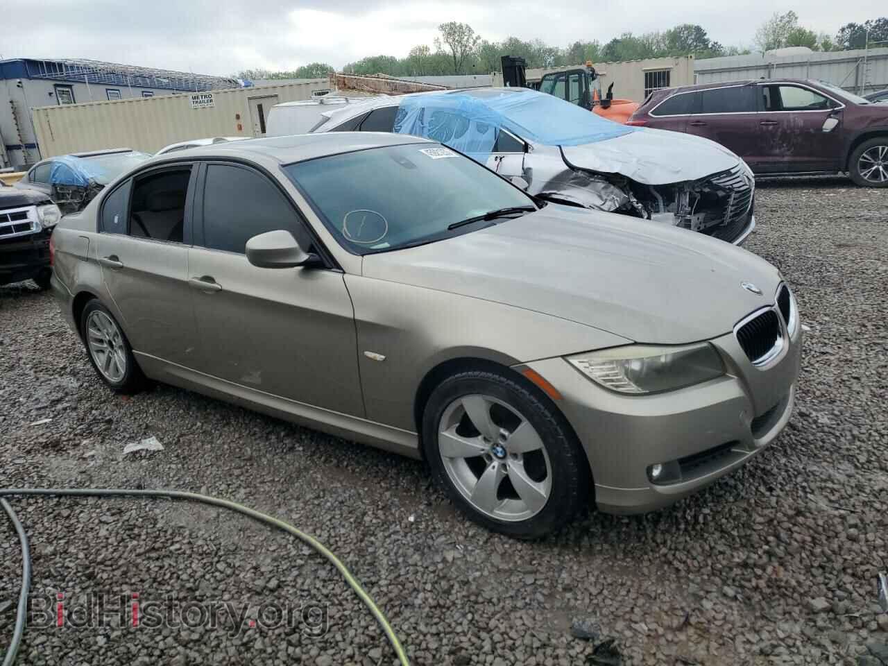 2011 BMW 3 SERIES - VIN: WBAPH7C50BA800878 - Фото 4