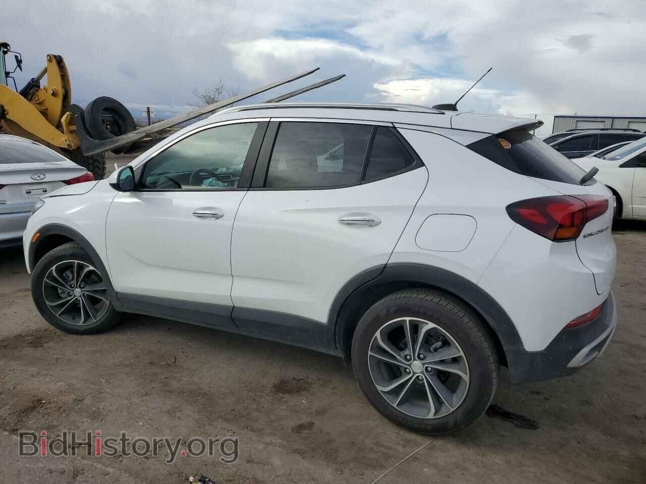 2021 BUICK ENCORE - VIN: KL4MMDSL6MB162854 - Фото 2