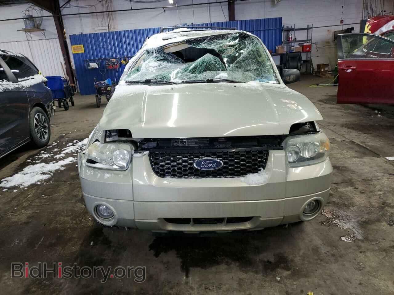 2005 FORD ESCAPE - VIN: 1FMCU94155KD76368 - Фото 5