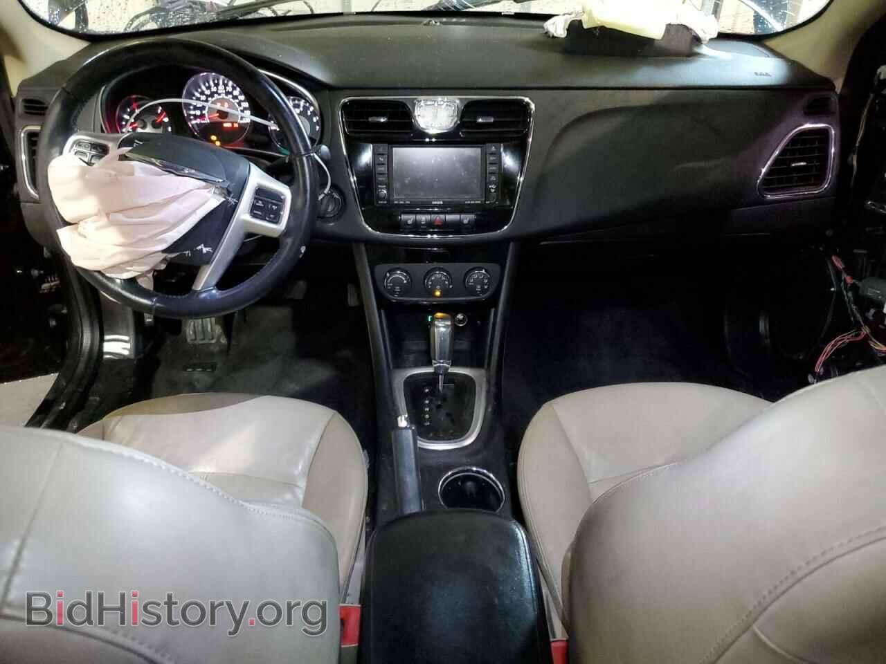 2011 CHRYSLER 200 - VIN: 1C3BC2FG2BN548382 - Фото 8