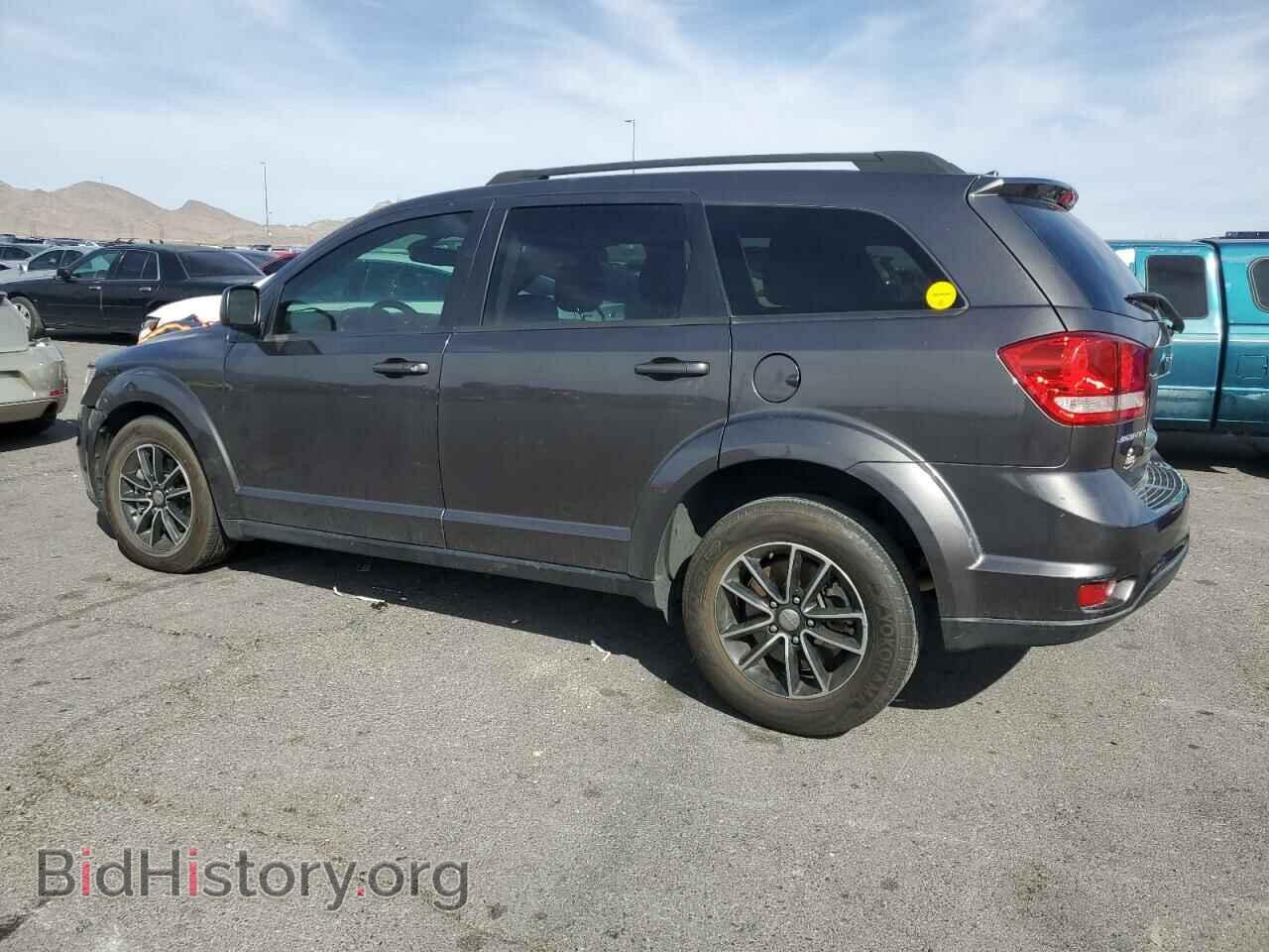 2019 DODGE JOURNEY - VIN: 3C4PDCBB2KT821156 - Фото 2
