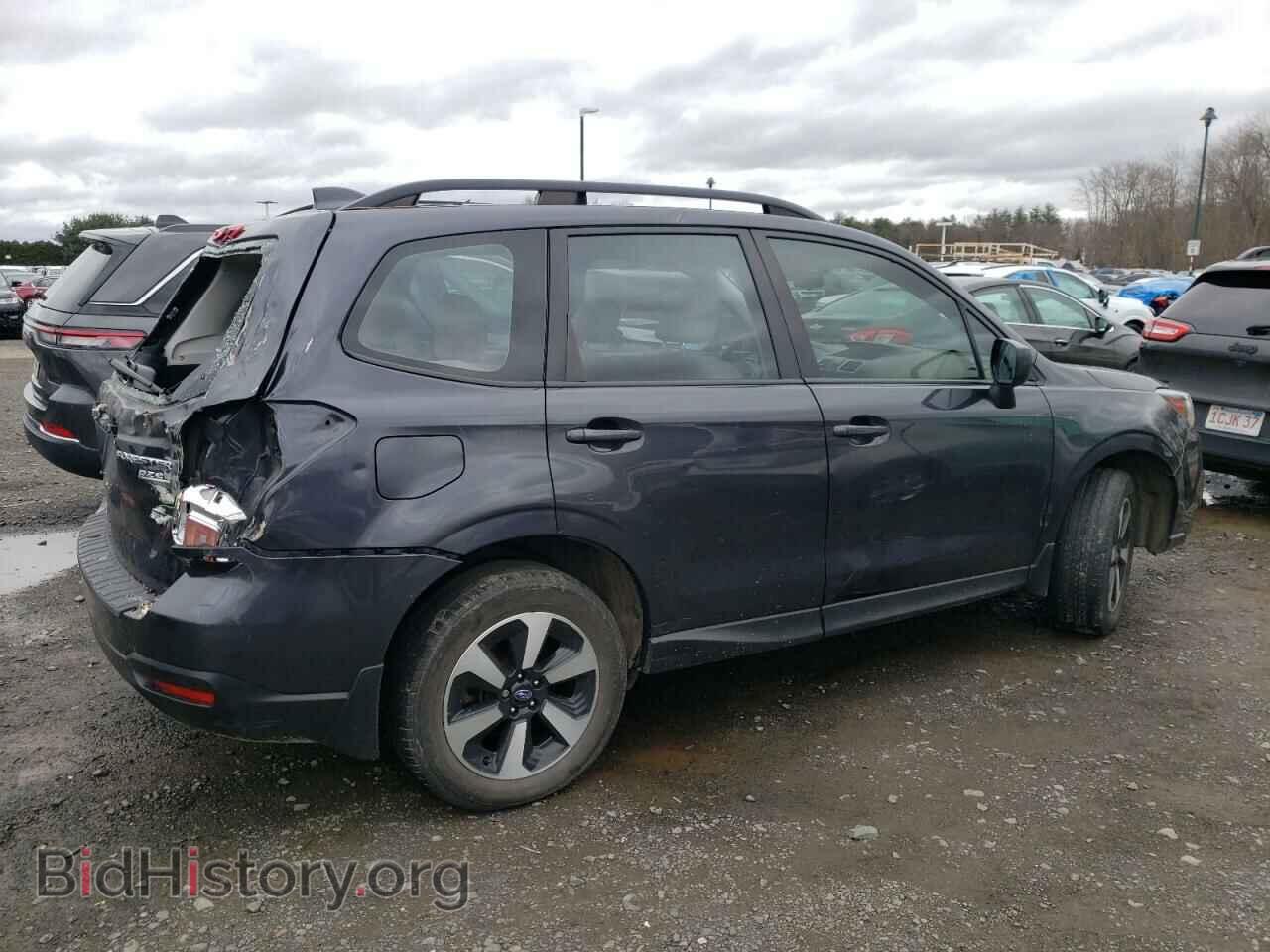 2017 SUBARU FORESTER - VIN: JF2SJABC7HH445885 - Фото 3