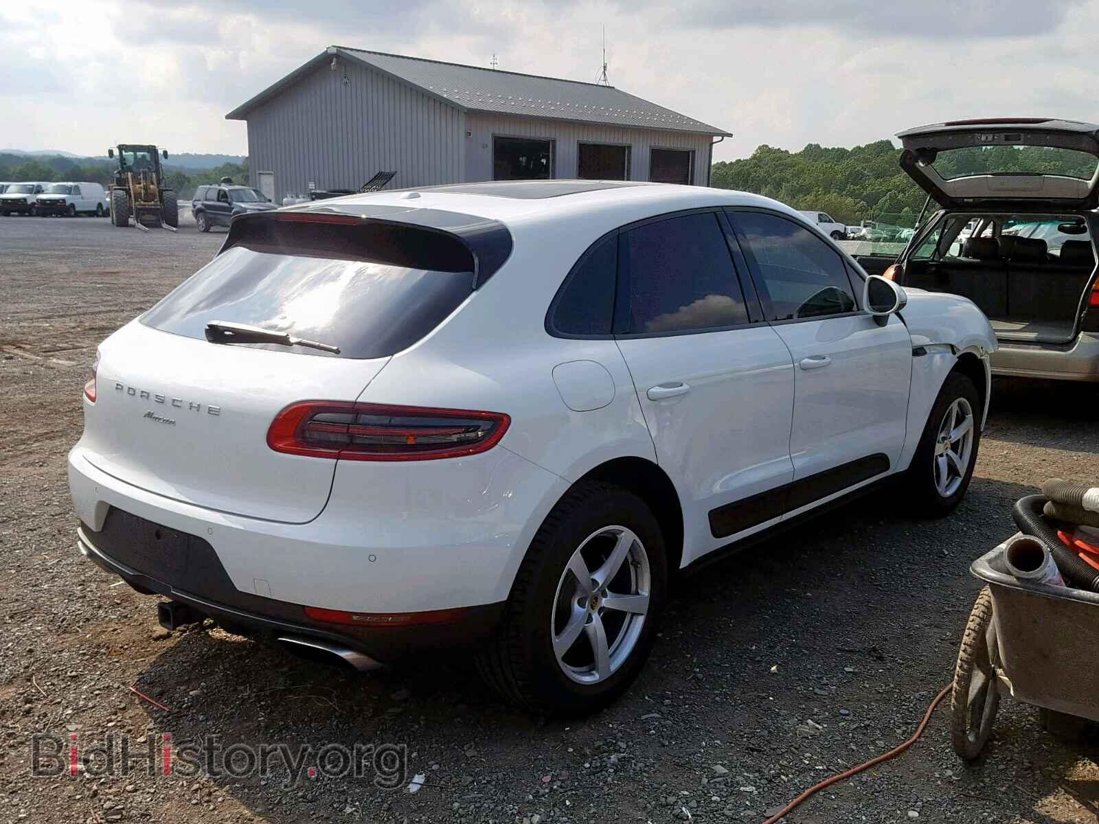 2017 PORSCHE MACAN - VIN: WP1AA2A59HLB01618 - Photo 3
