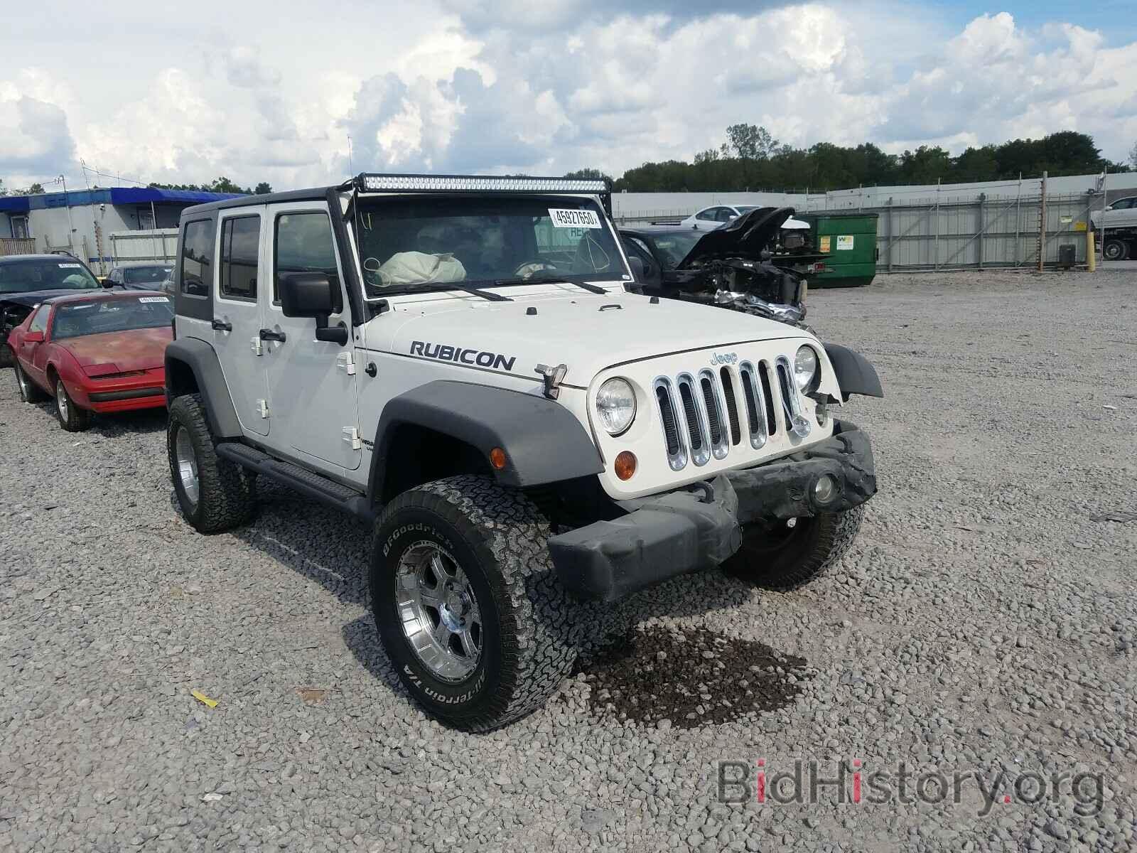 Photo 1J4GA69109L701864 - JEEP WRANGLER 2009