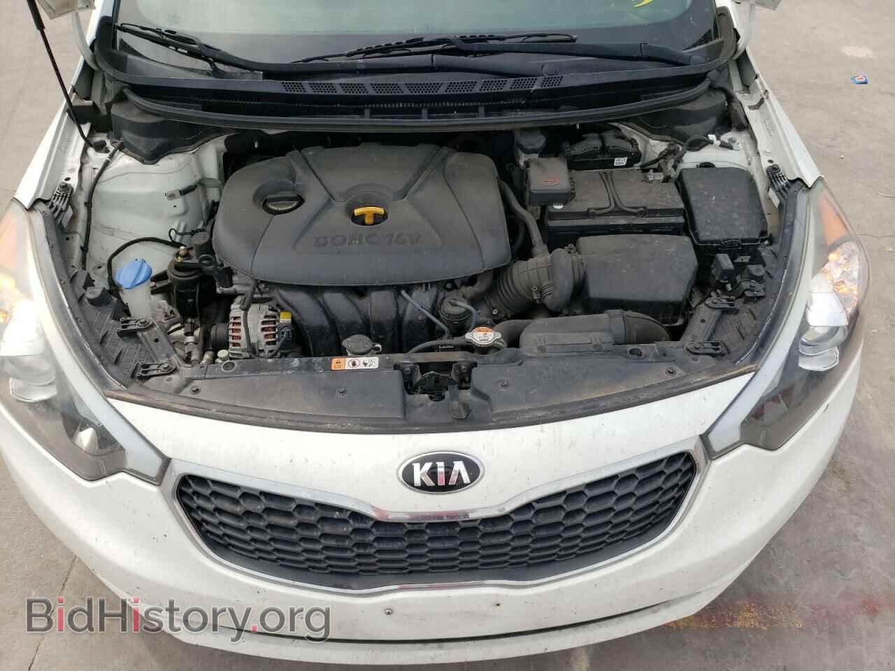 2016 KIA FORTE - VIN: KNAFK4A66G5588883 - Фото 7