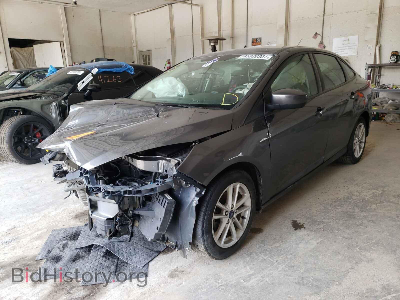 2018 FORD FOCUS - VIN: 1FADP3F21JL299933 - Фото 2