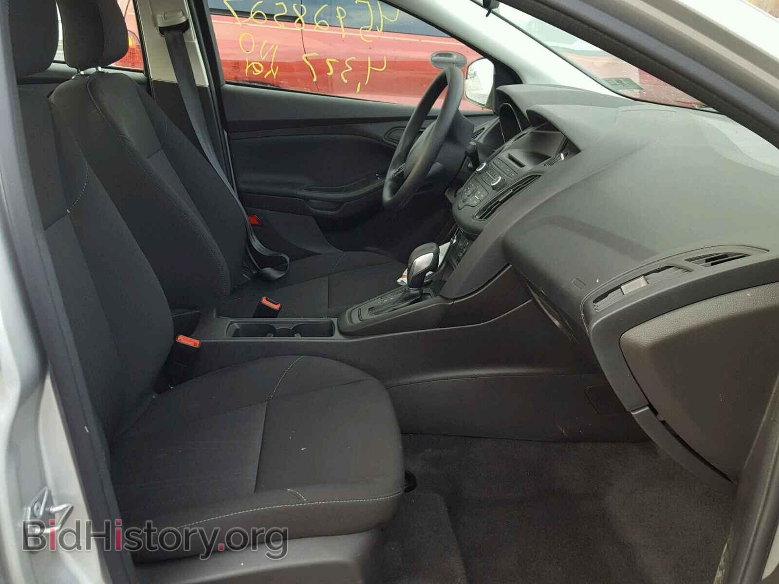 2017 FORD FOCUS - VIN: 1FADP3E24HL323198 - Photo 5