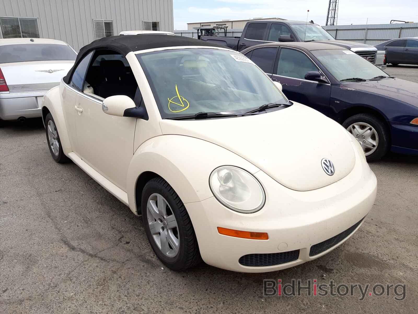 Photo 3VWPF31Y37M409200 - VOLKSWAGEN BEETLE 2007