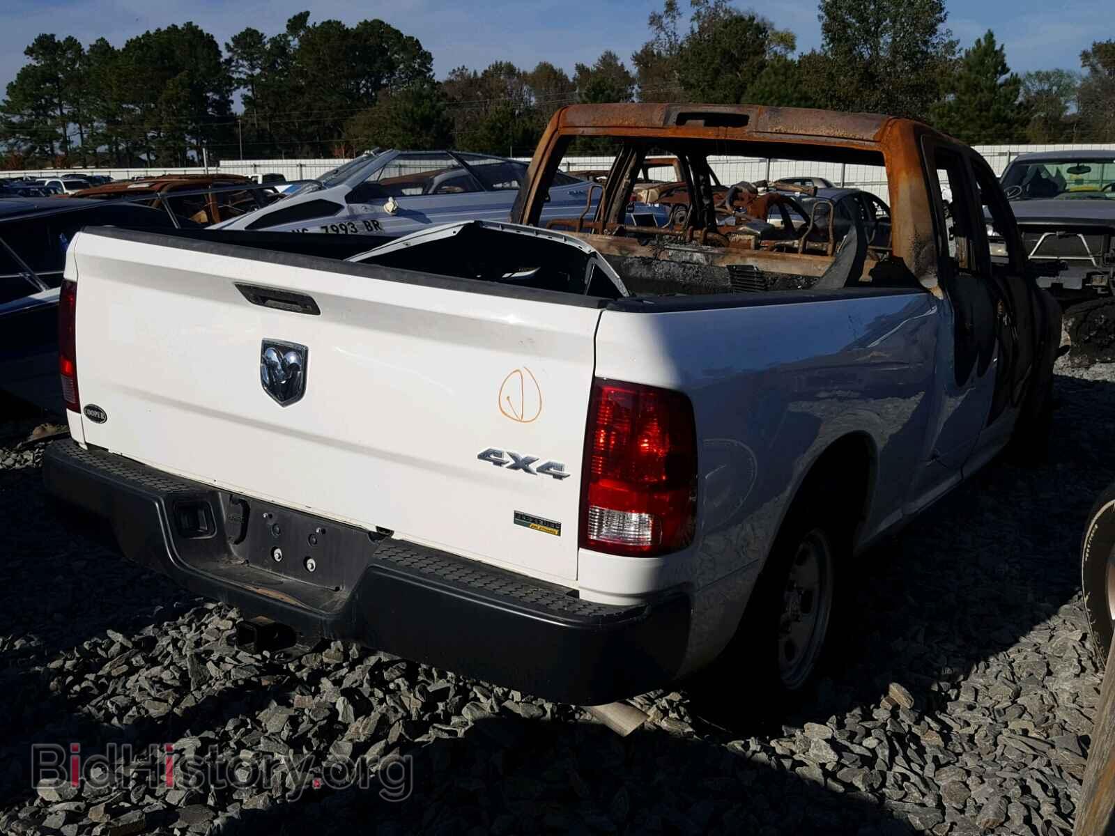 2018 RAM 1500 ST - VIN: 1C6RR7FG4JS329100 - Фото 4