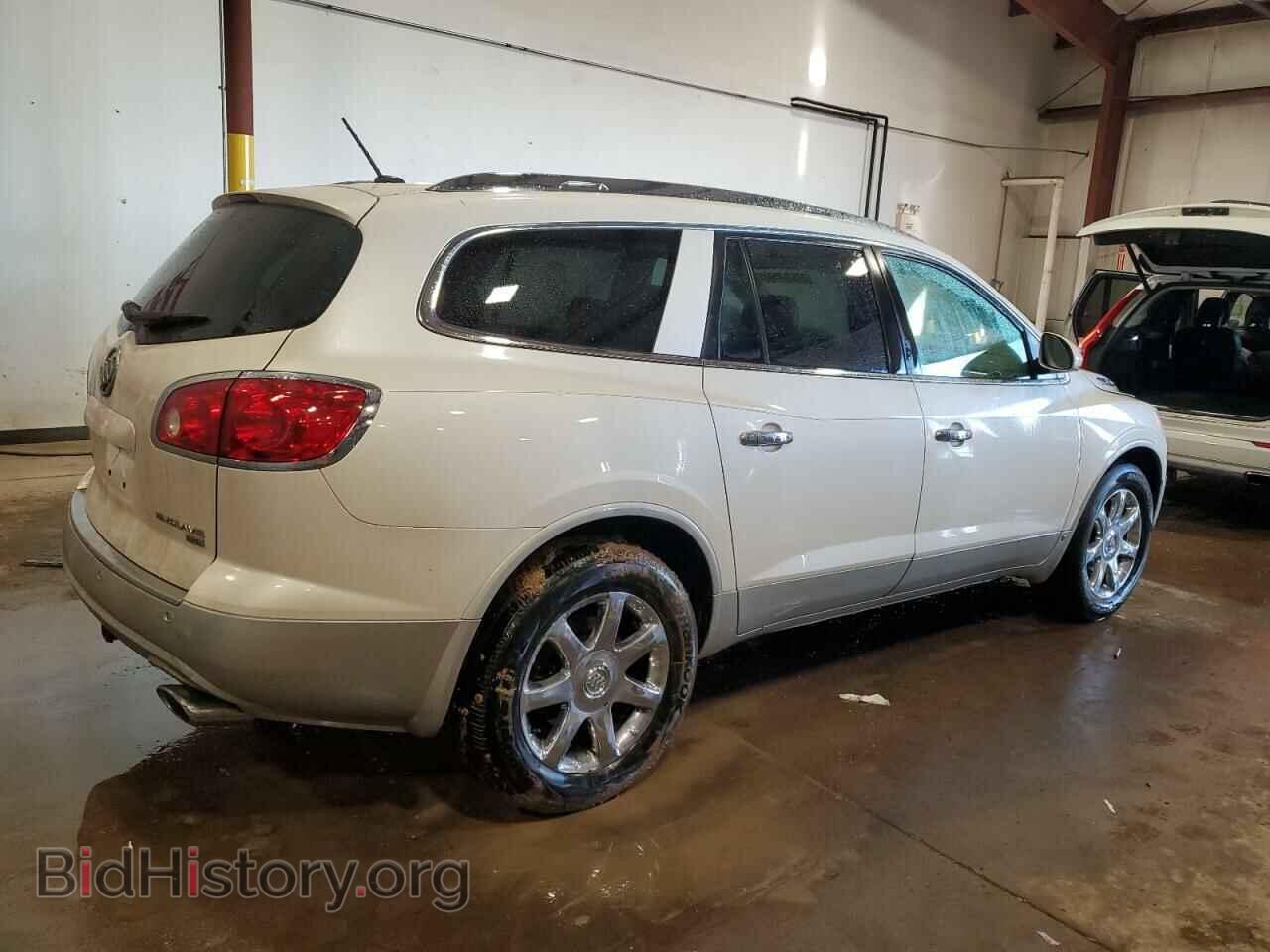 2008 BUICK ENCLAVE - VIN: 5GAEV23738J242042 - Фото 3