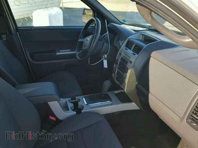 2011 FORD ESCAPE - VIN: 1FMCU9DG8BKB31175 - Photo 5