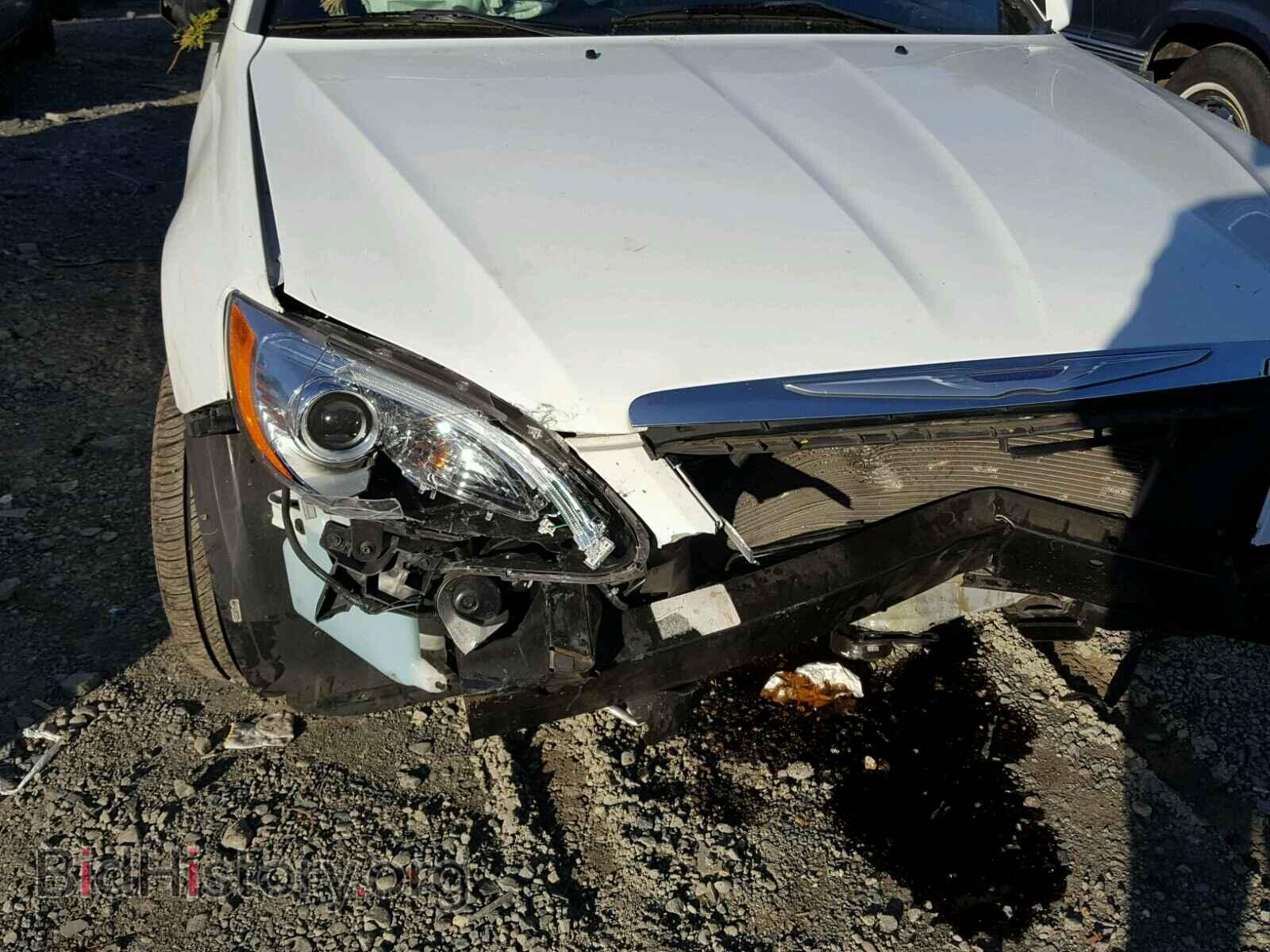 2014 CHRYSLER 200 - VIN: 1C3CCBAB0EN210676 - Photo 9