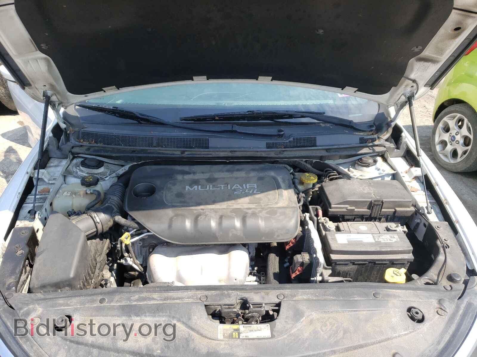 2015 CHRYSLER 200 - VIN: 1C3CCCAB1FN637954 - Фото 7