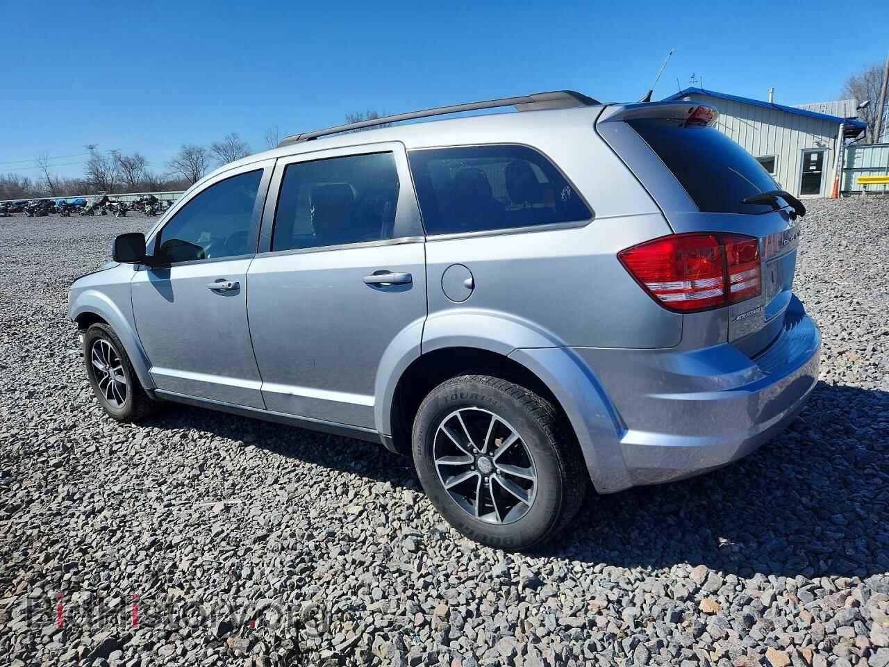 2017 DODGE JOURNEY - VIN: 3C4PDCAB2HT682656 - Фото 2