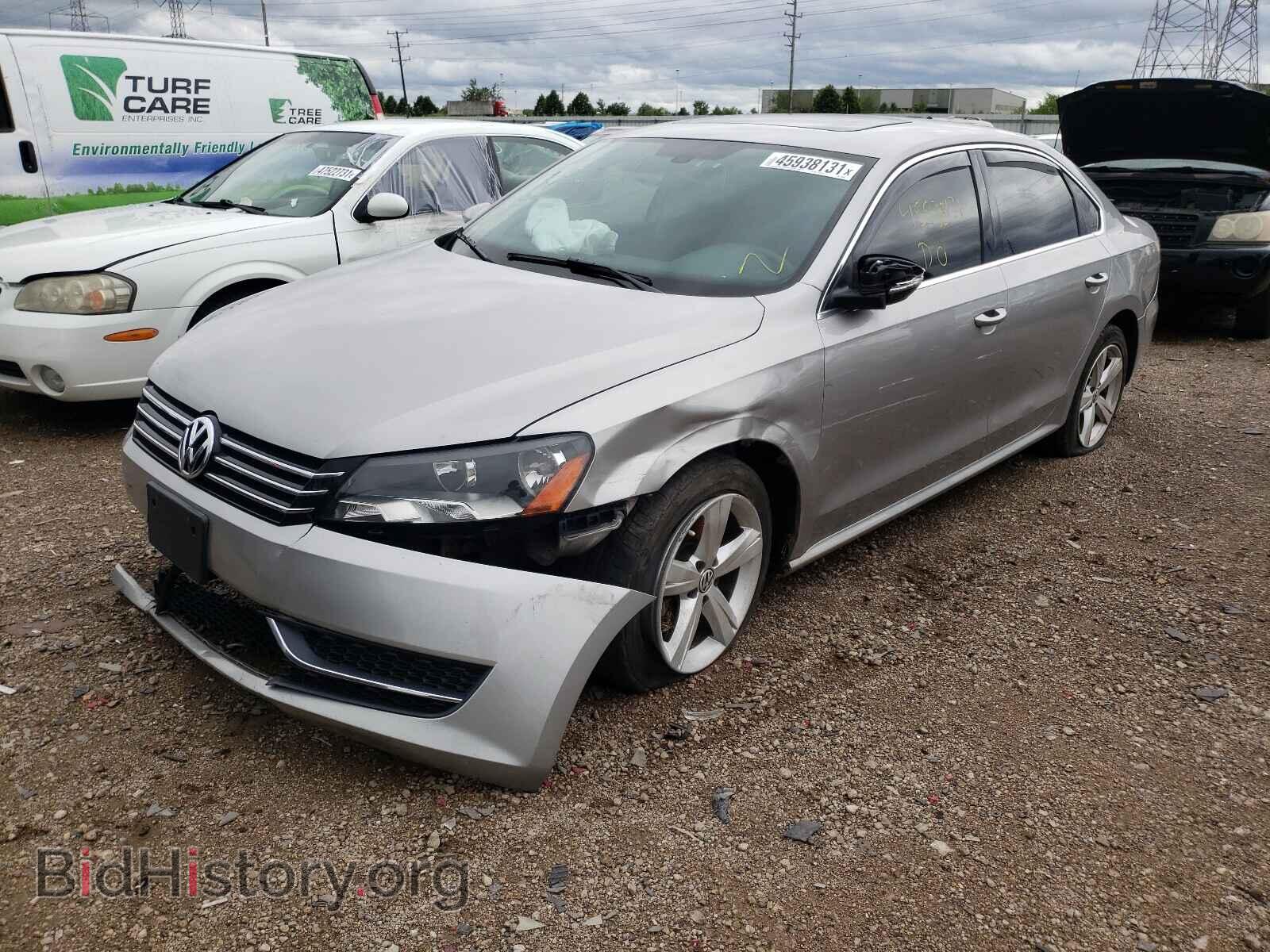 2012 VOLKSWAGEN PASSAT - VIN: 1VWBP7A33CC004680 - Фото 2