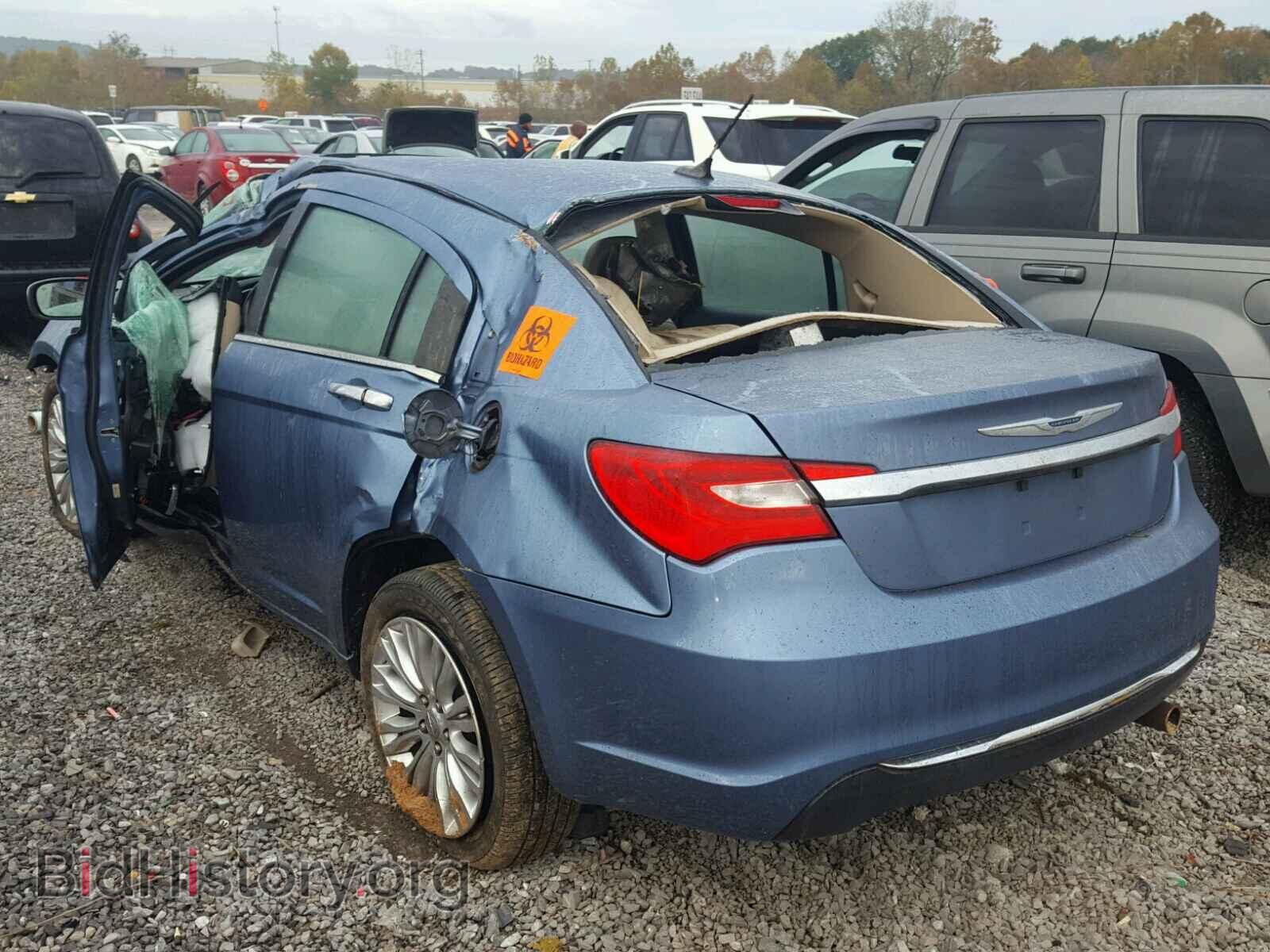 2011 CHRYSLER 200 - VIN: 1C3BC2FB5BN596690 - Фото 3