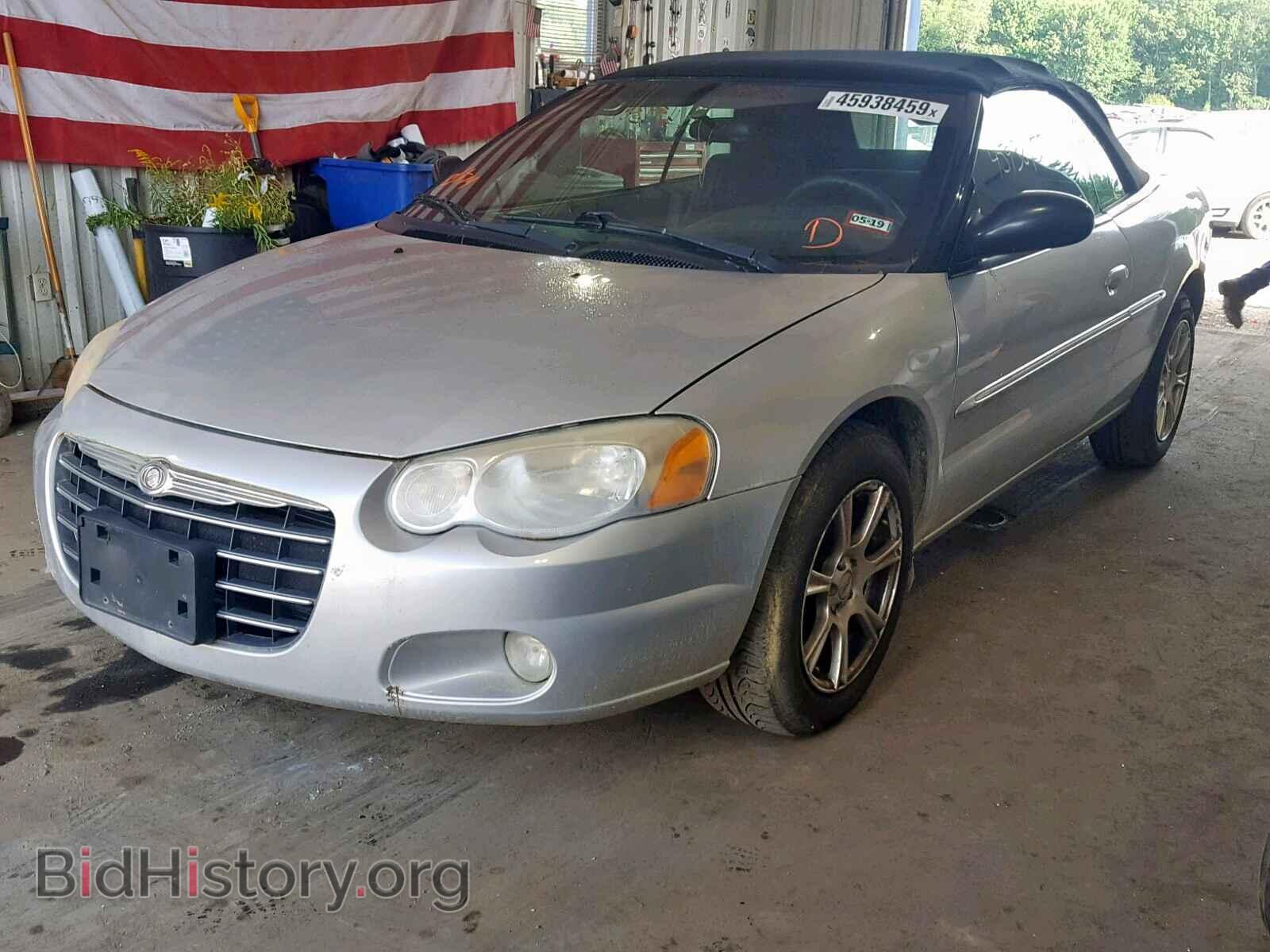 2004 CHRYSLER SEBRING - VIN: 1C3EL55RX4N340724 - Фото 2