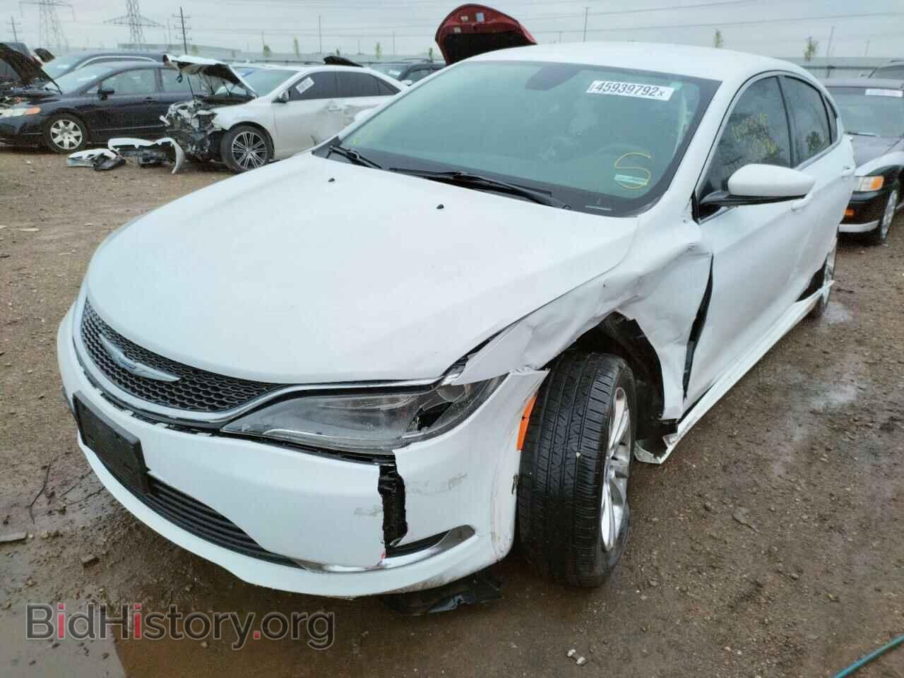 2017 CHRYSLER 200 - VIN: 1C3CCCAB6HN510751 - Фото 2