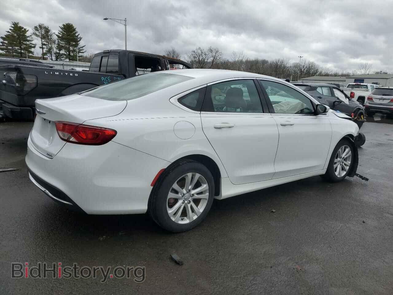 2015 CHRYSLER 200 - VIN: 1C3CCCAB8FN755063 - Фото 3
