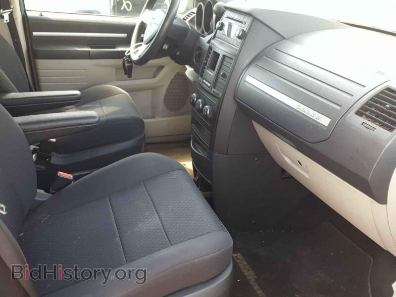 2010 Dodge CARAVAN (VIN 2D4RN4DE3AR287334) — фото 5 из 10