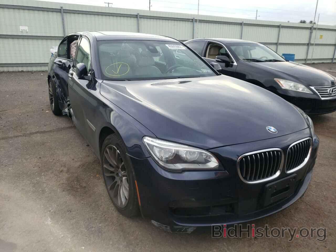 Фотография WBAYF8C52FD654052 - BMW 7 SERIES 2015
