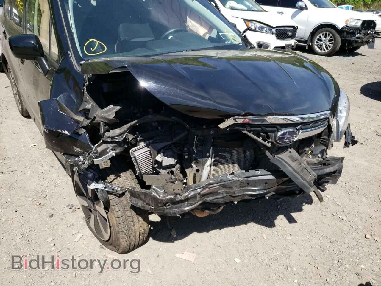 2017 SUBARU FORESTER - VIN: JF2SJAGC6HH562852 - Фото 9
