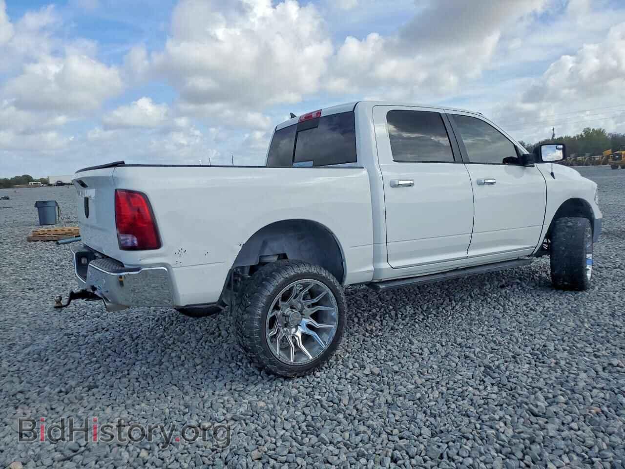2017 RAM 1500 - VIN: 1C6RR6LT8HS696040 - Photo 3