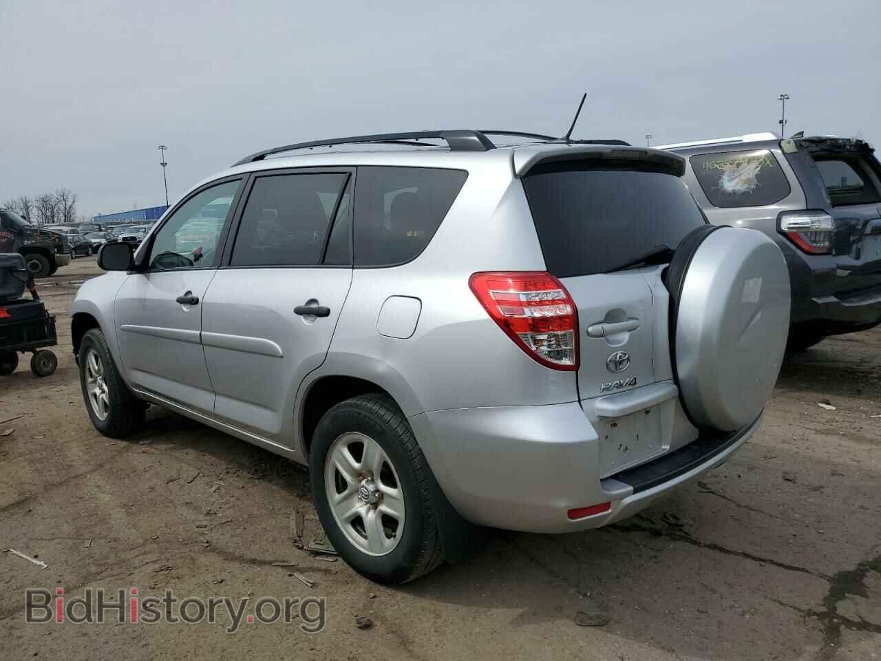 2011 TOYOTA RAV4 - VIN: 2T3BF4DV7BW122907 - Фото 2