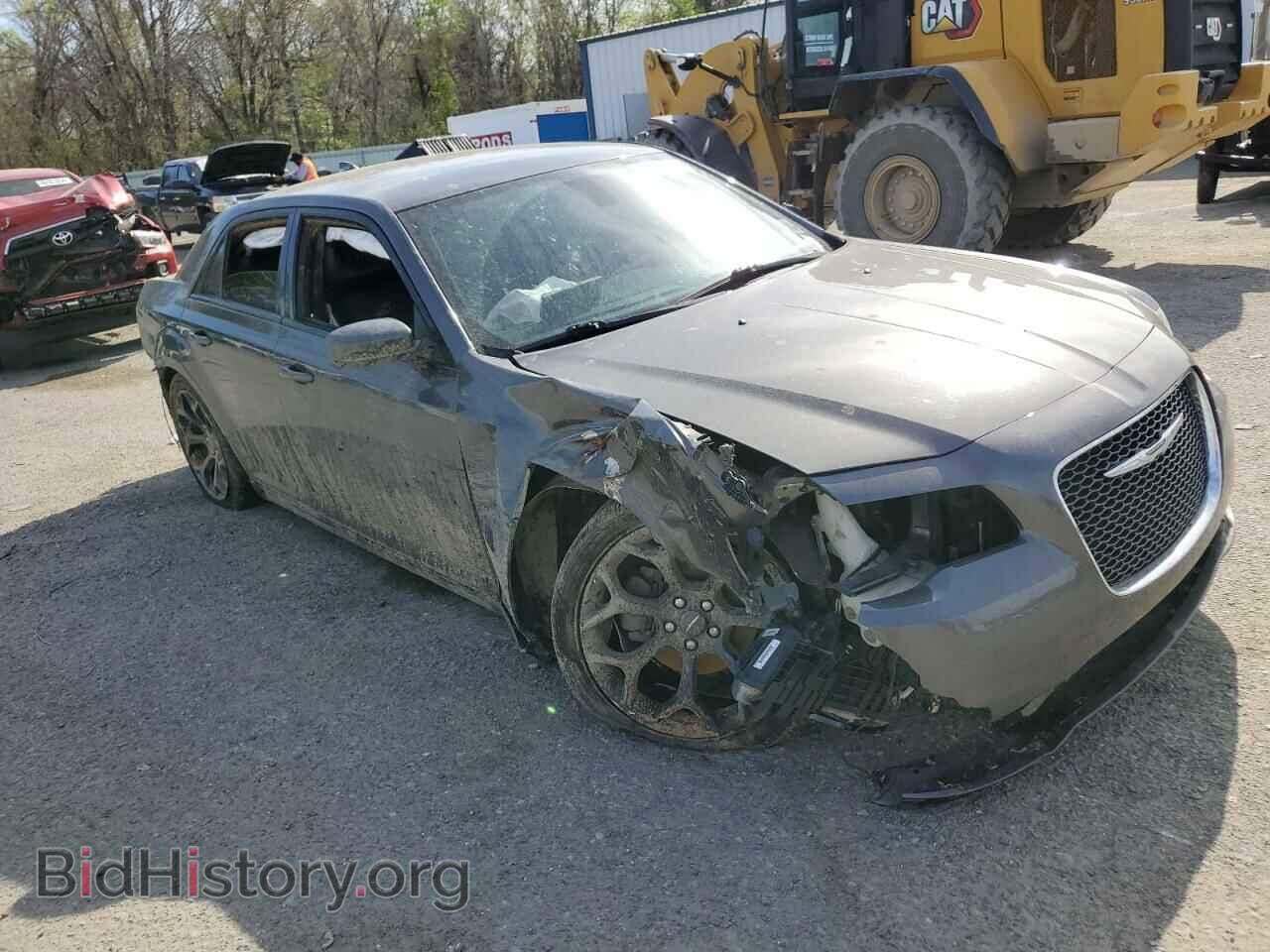 2019 CHRYSLER 300 - VIN: 2C3CCABG1KH555482 - Фото 4