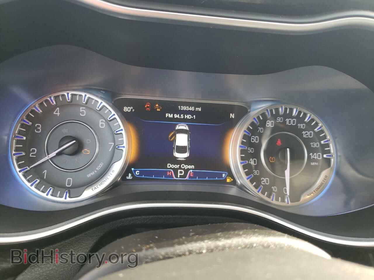 2015 CHRYSLER 200 - VIN: 1C3CCCCB6FN555098 - Фото 9