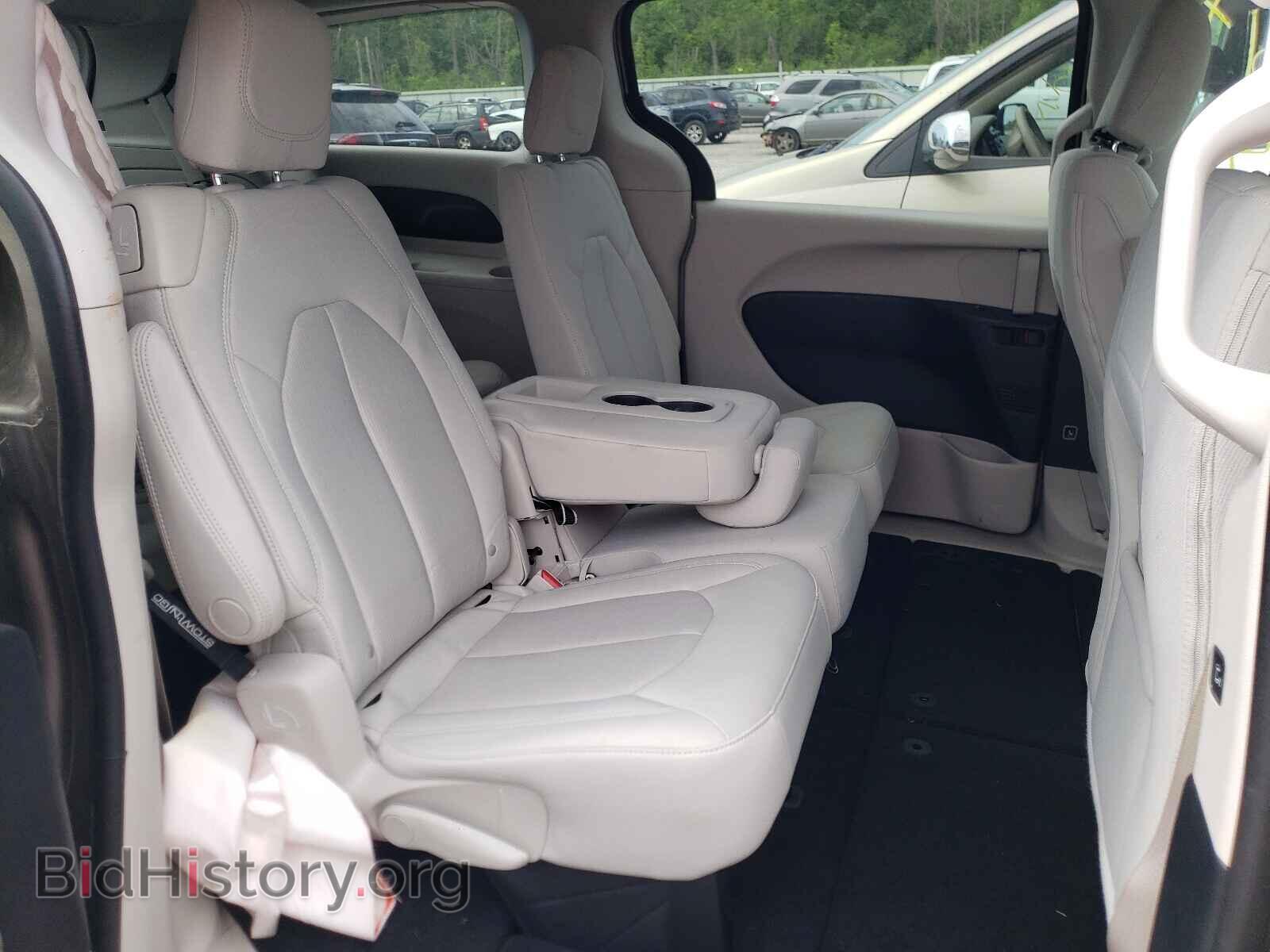 2017 CHRYSLER PACIFICA - VIN: 2C4RC1DGXHR536550 - Фото 6