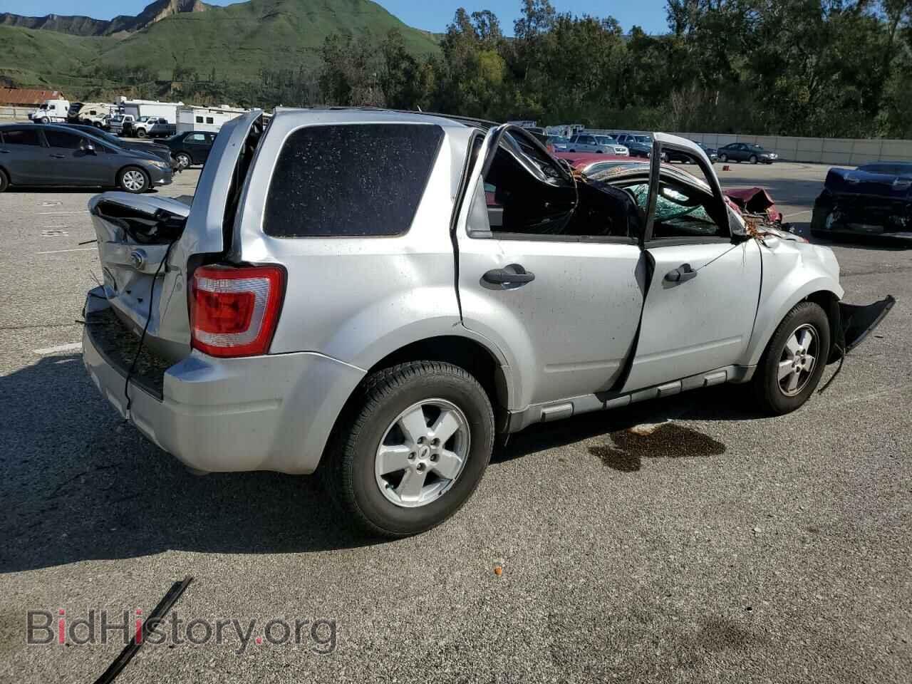 2010 FORD ESCAPE - VIN: 1FMCU0D74AKB02895 - Фото 3