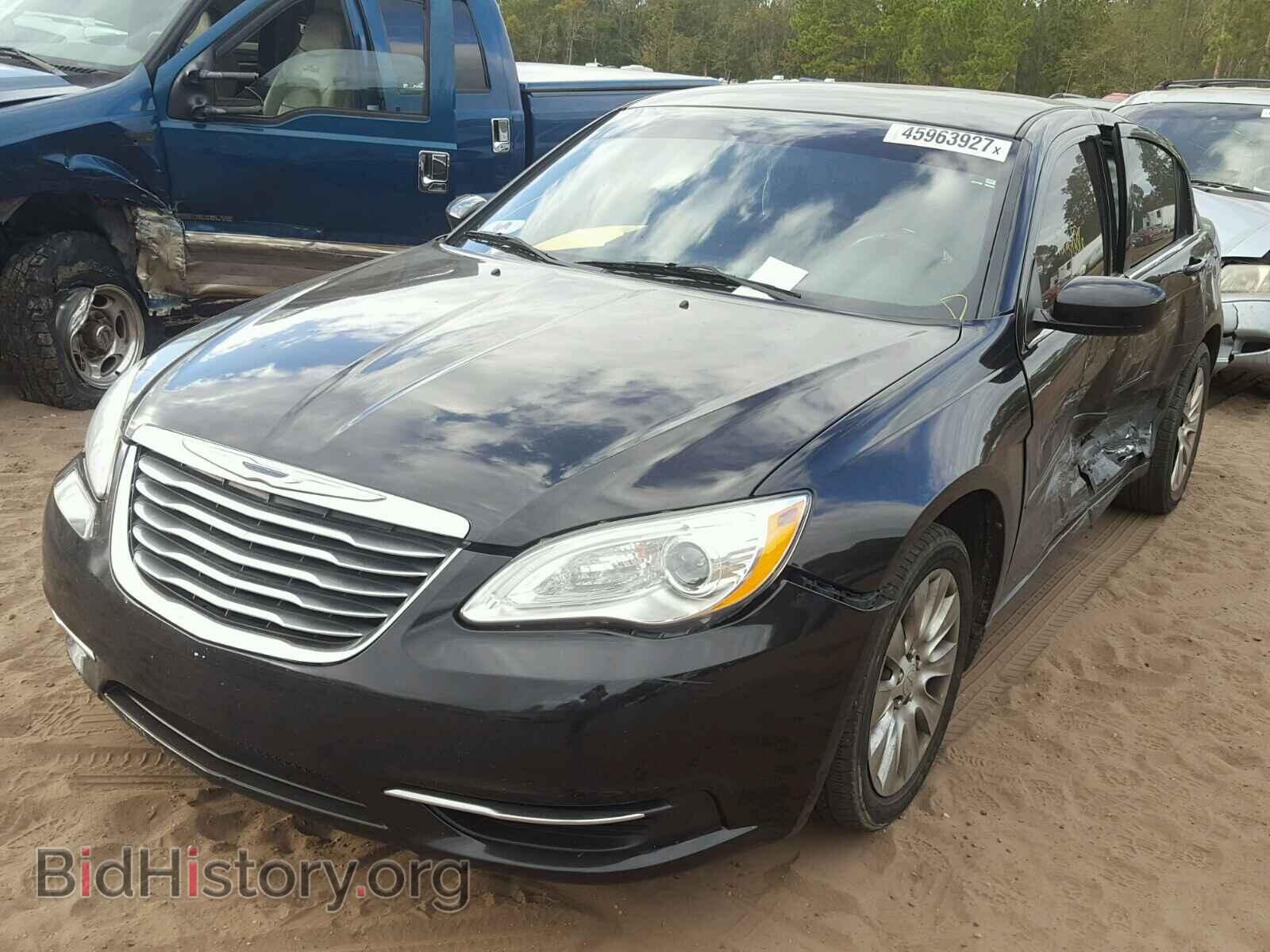 2012 CHRYSLER 200 - VIN: 1C3CCBAB5CN201582 - Фото 2
