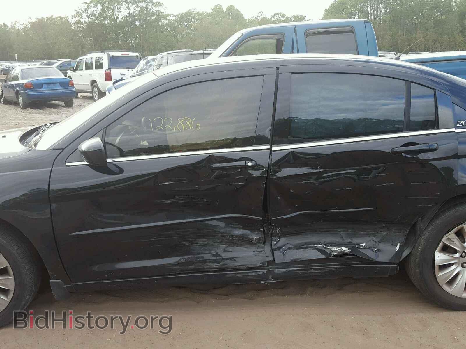 2012 CHRYSLER 200 - VIN: 1C3CCBAB5CN201582 - Фото 9