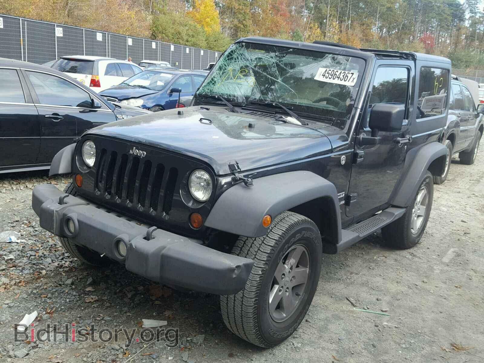 2011 JEEP WRANGLER - VIN: 1J4AA2D14BL596063 - Фото 2