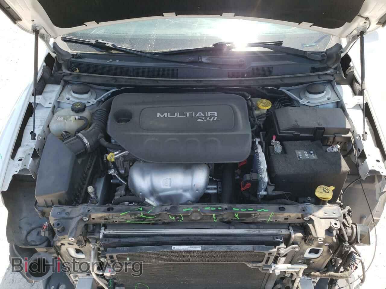 2015 CHRYSLER 200 - VIN: 1C3CCCAB0FN751184 - Фото 7