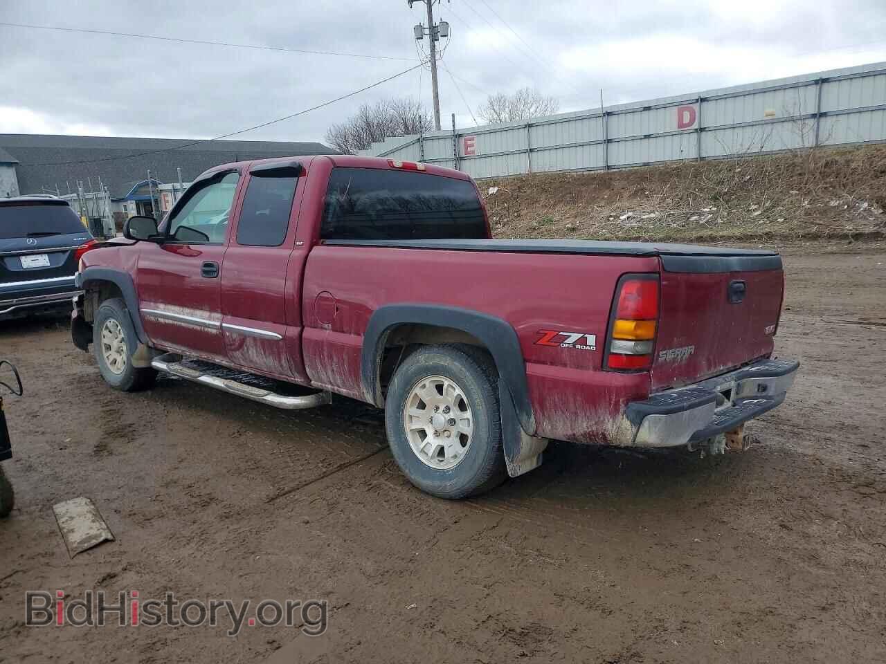 2005 GMC SIERRA - VIN: 2GTEK19B451343223 - Фото 2