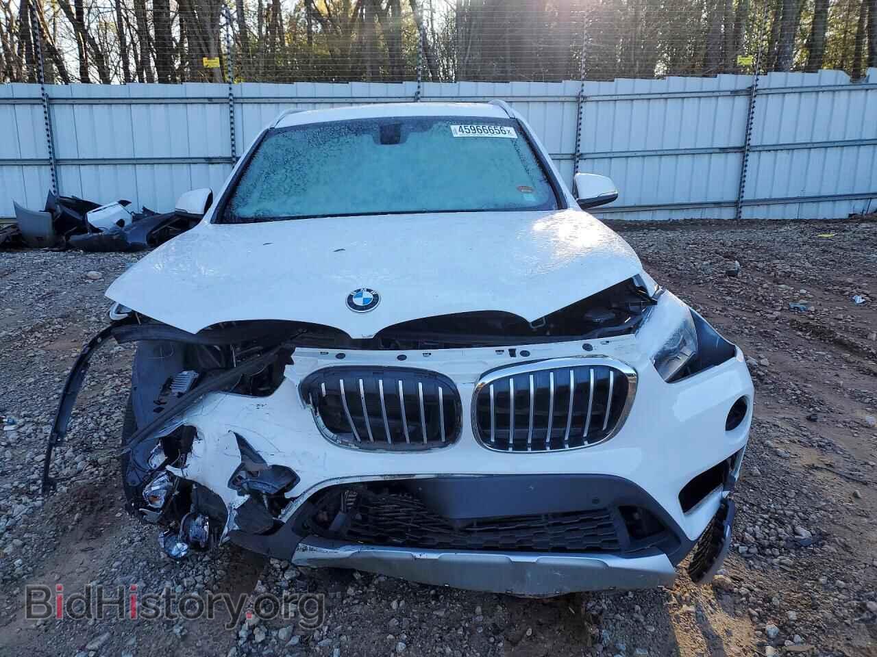 2017 BMW X1 - VIN: WBXHT3C37H5F73676 - Фото 5