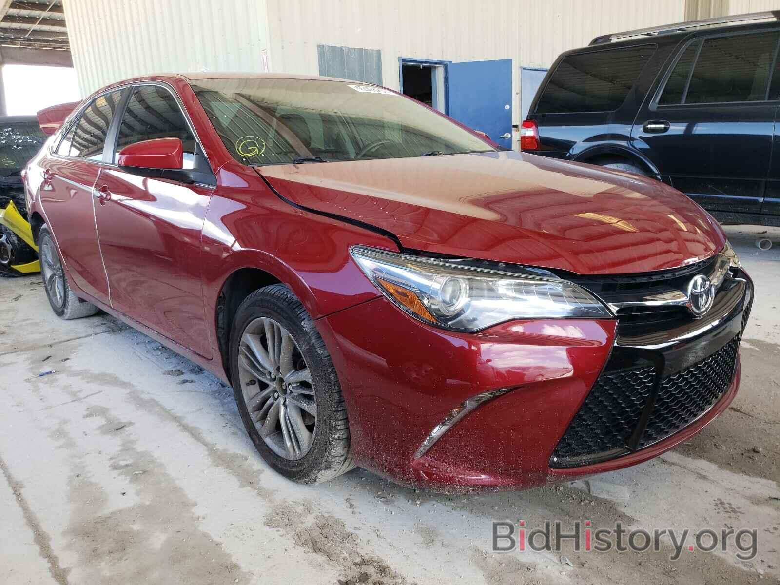 Photo 4T1BF1FK5HU657656 - TOYOTA CAMRY 2017