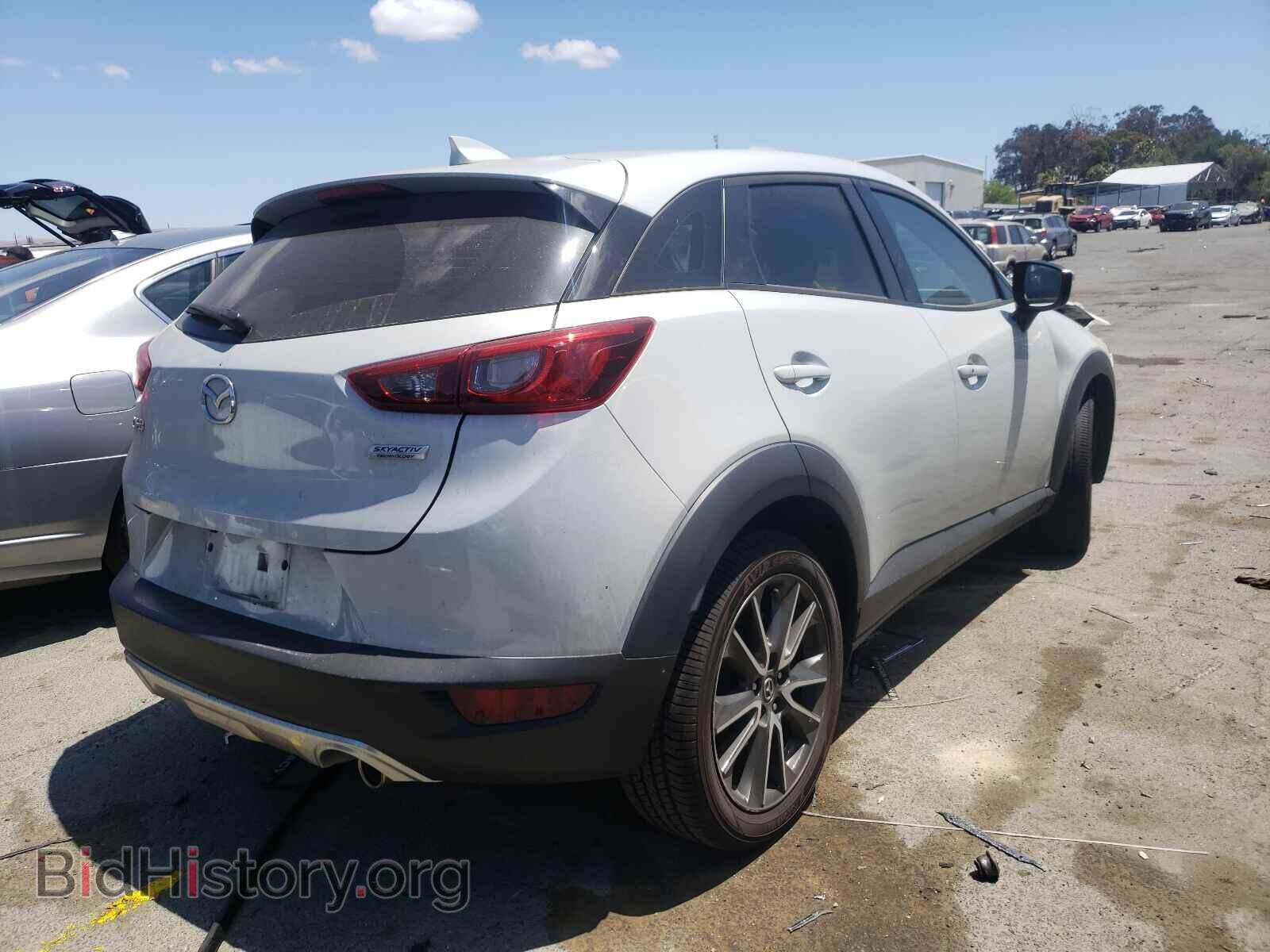 2017 MAZDA CX-3 - VIN: JM1DKDC7XH0156487 - Фото 4