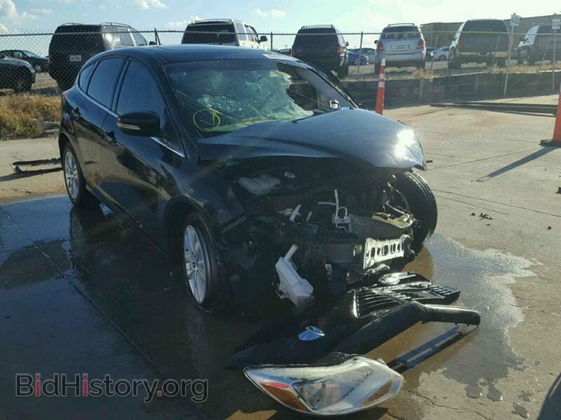 2012 Ford FOCUS Focus SEL (VIN 1FAHP3M26CL120633) — photo 1 of 10, Copart, damage: front end