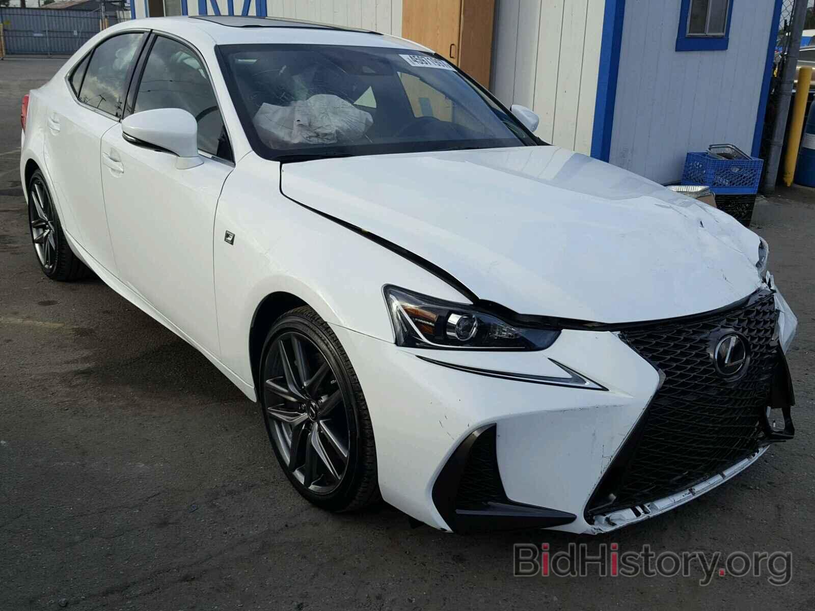 Photo JTHBA1D2XH5051106 - LEXUS IS 200T 2017