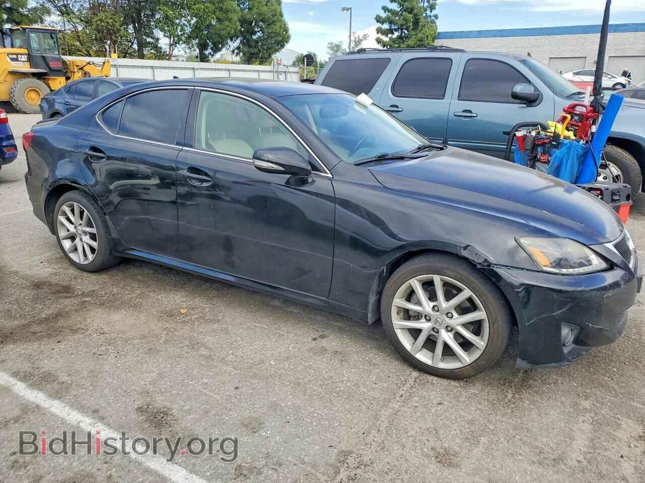 2011 LEXUS IS - VIN: JTHBF5C25B5139689 - Photo 4