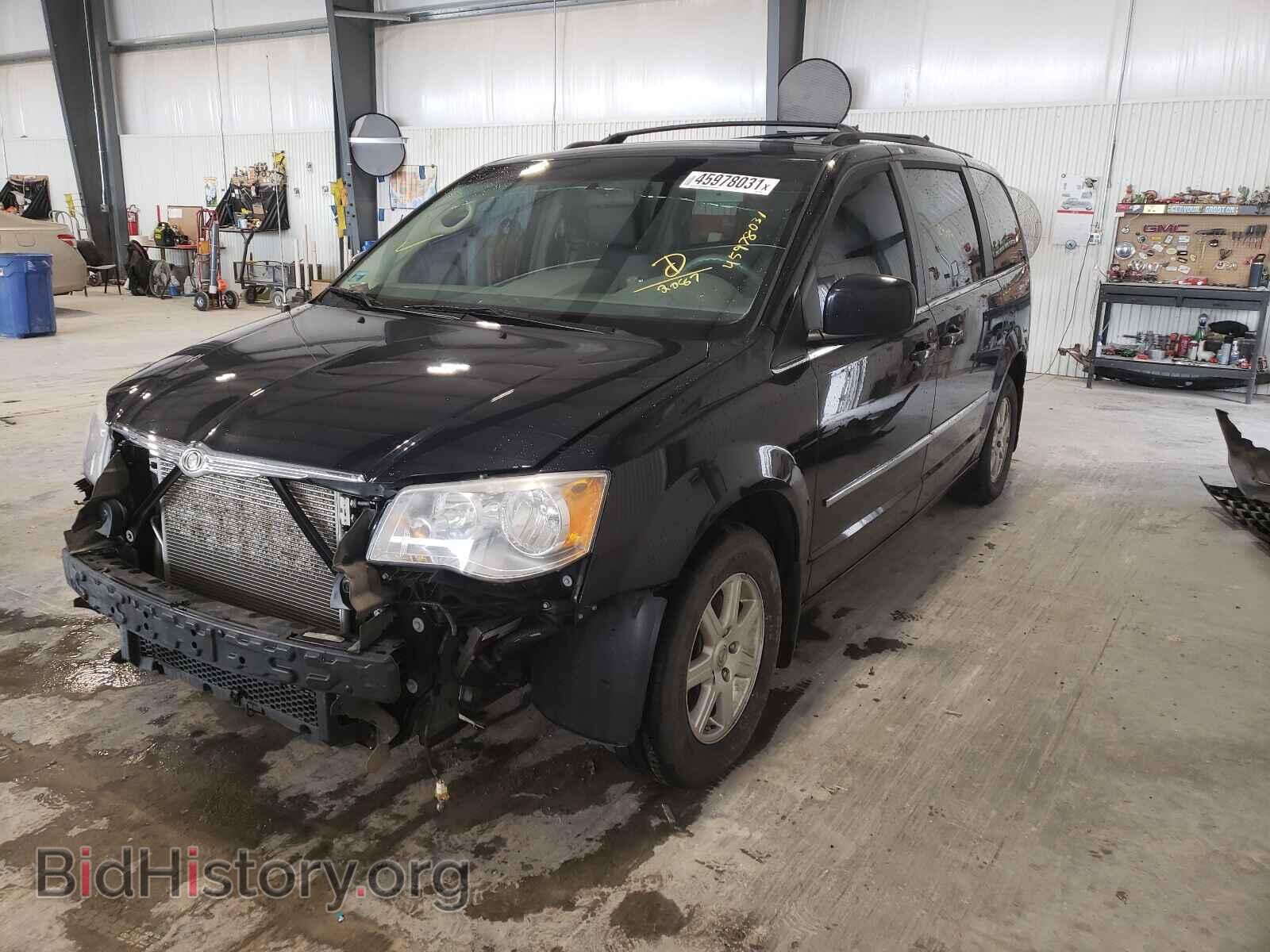2010 CHRYSLER MINIVAN - VIN: 2A4RR5D12AR392087 - Photo 2