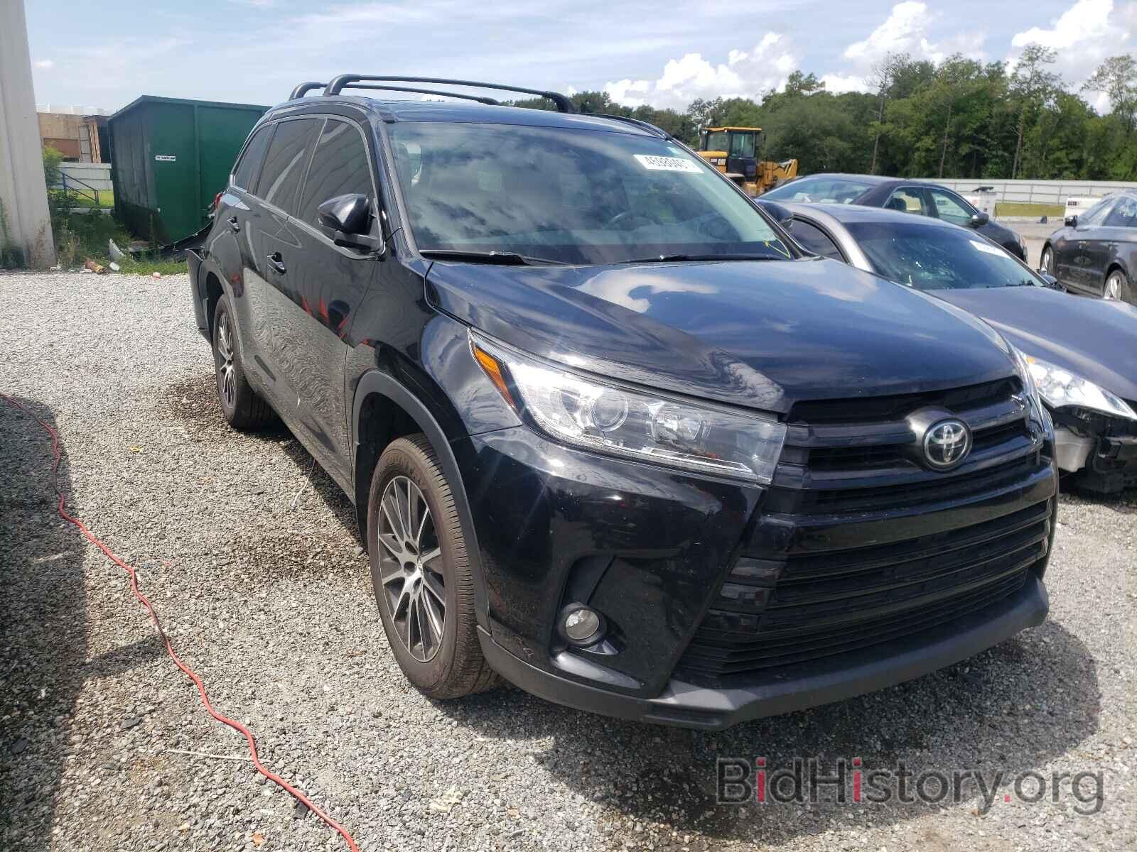 Photo 5TDJZRFH6HS402321 - TOYOTA HIGHLANDER 2017